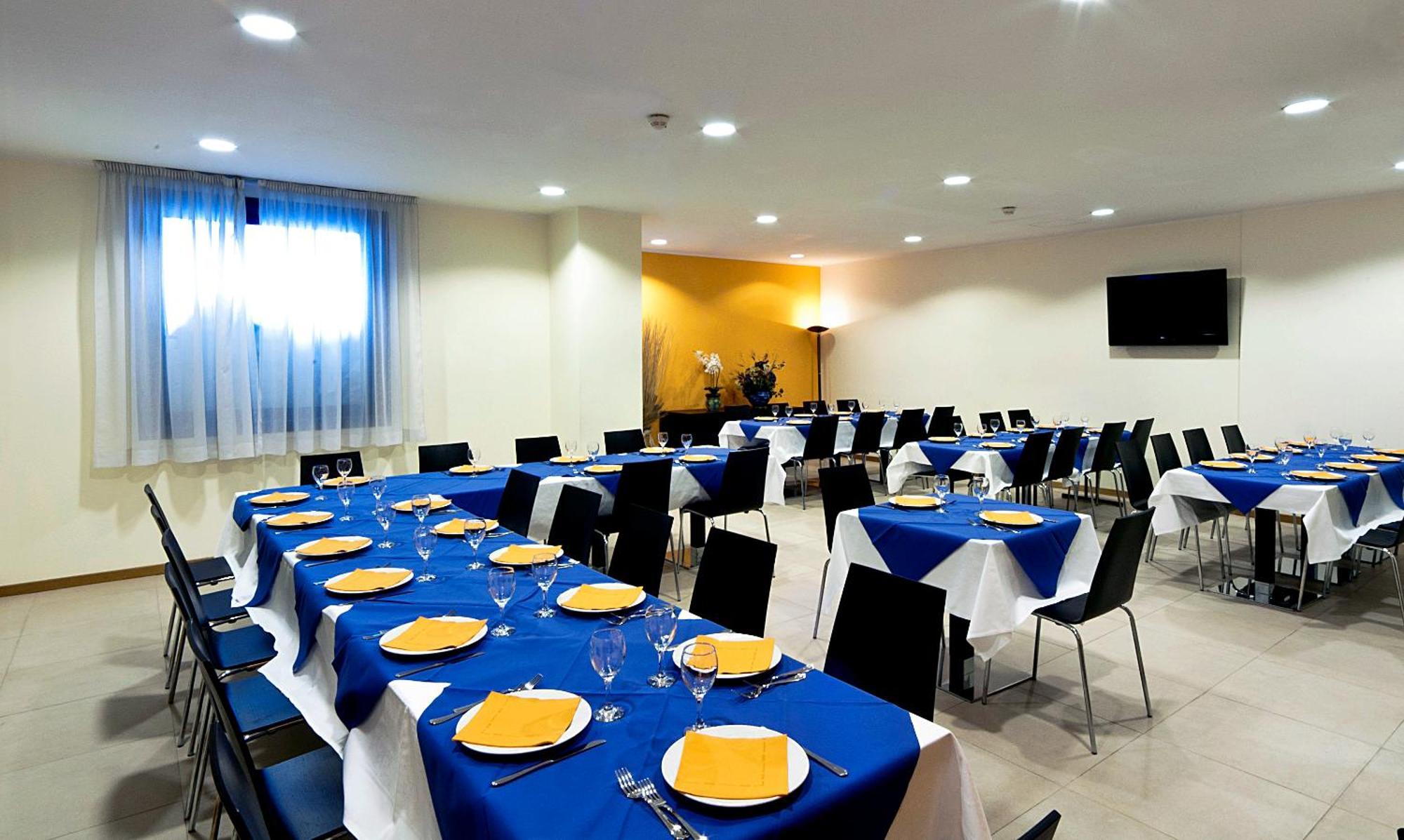 City Hotel & Suites Foligno Exterior foto